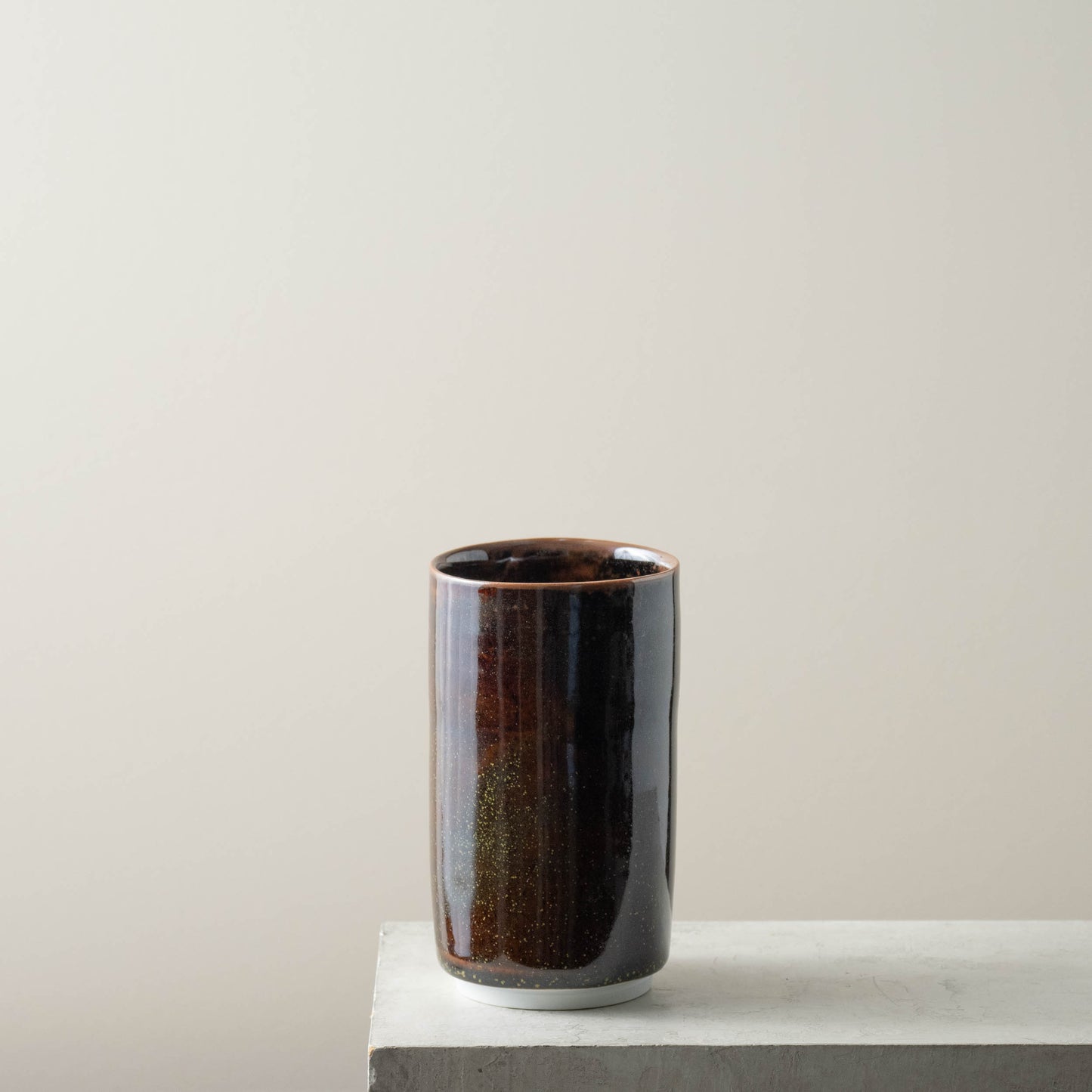 Tea Dust Vase 2