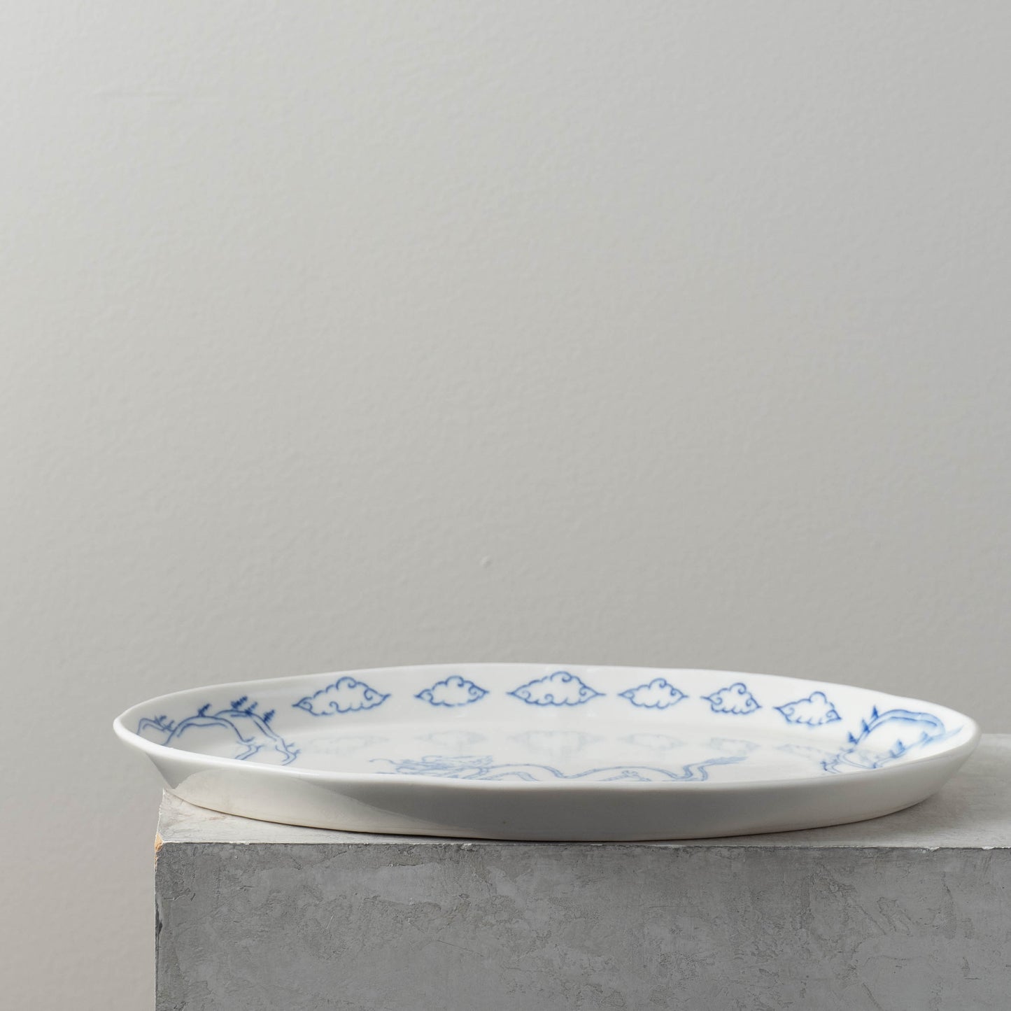 Dragon Mountain Motif - Large Oval