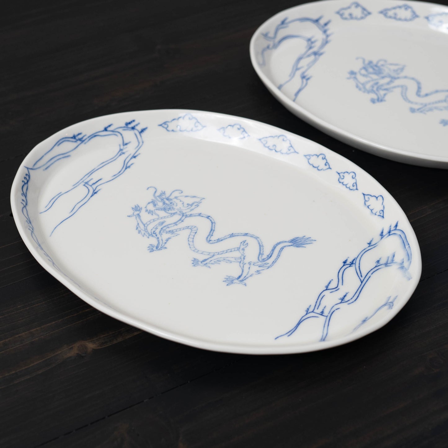 Dragon Mountain Motif - Large Oval