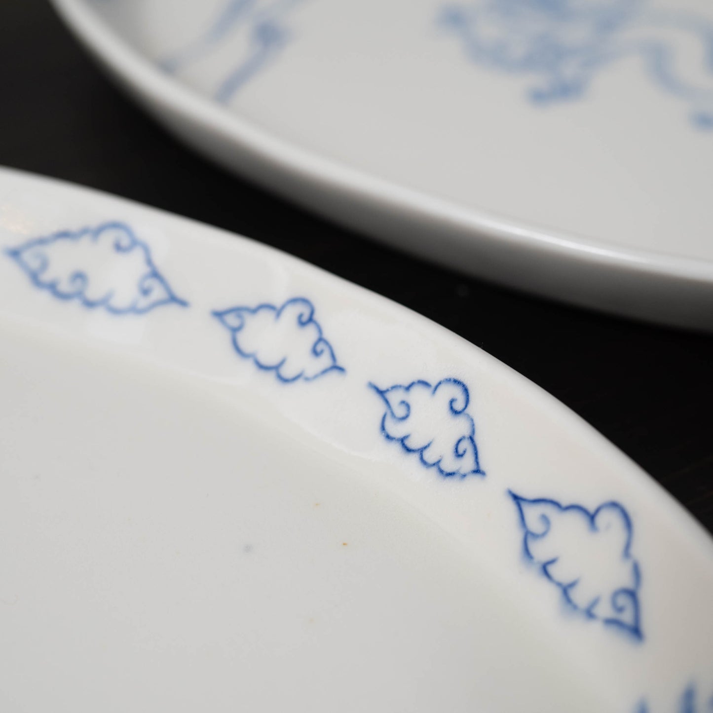 Dragon Mountain Motif - Large Oval