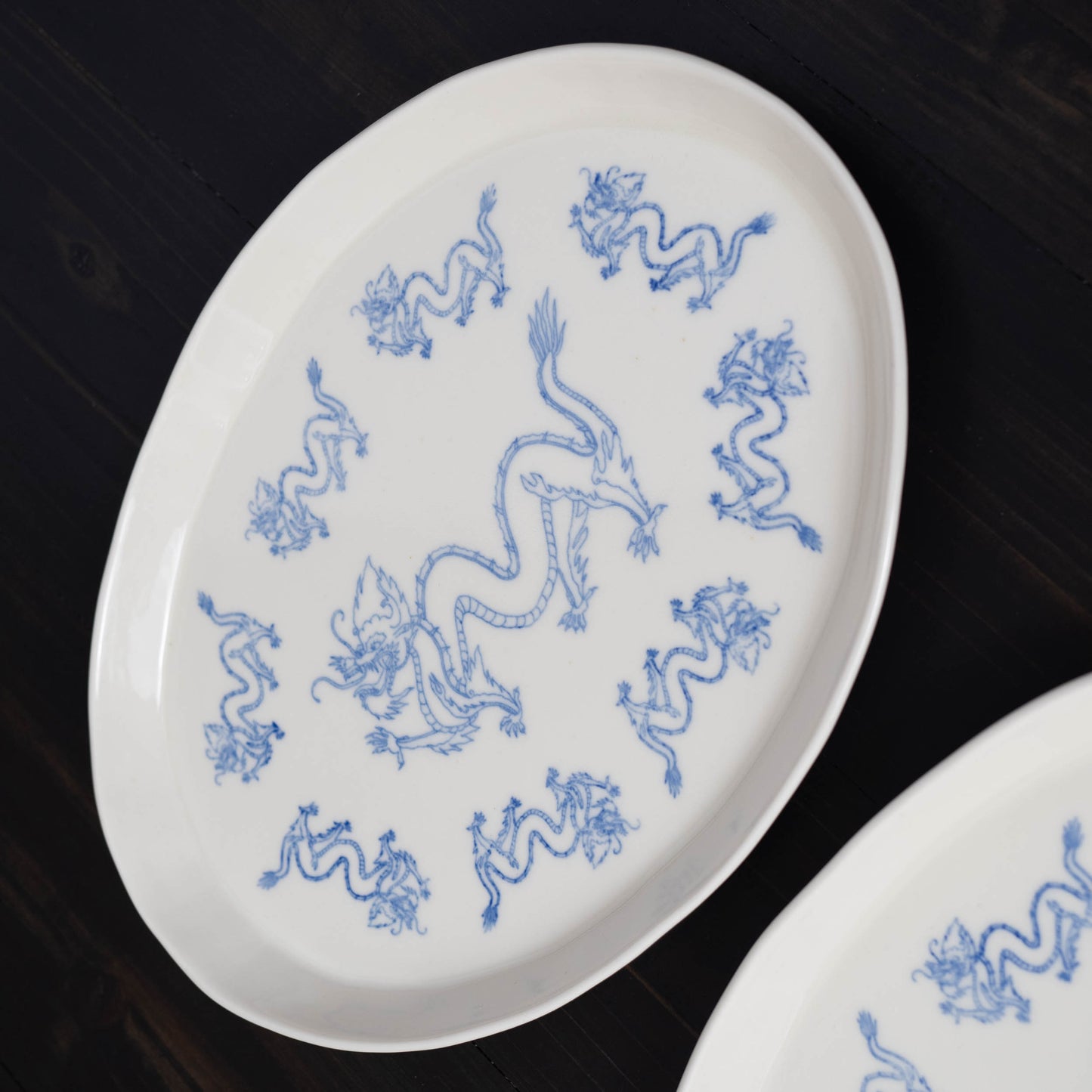 9 Dragons Large Oval