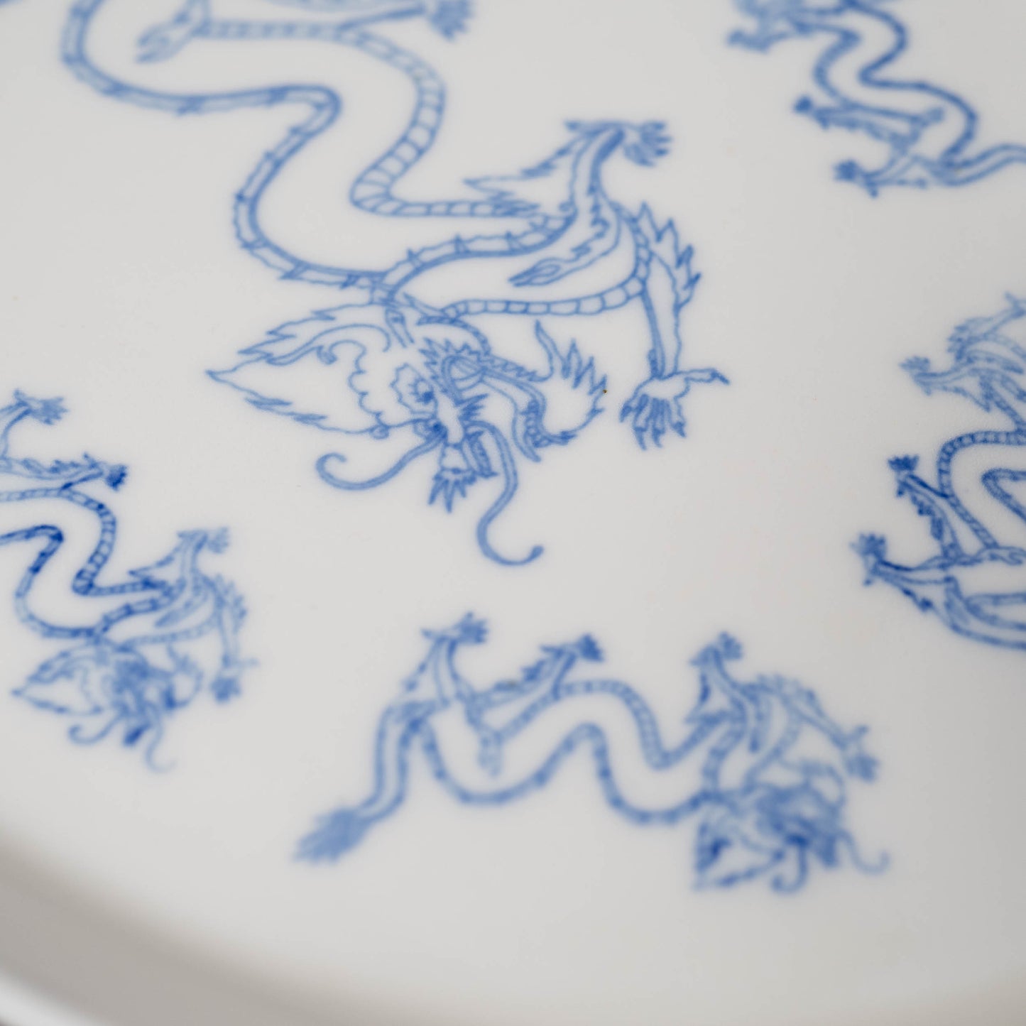 9 Dragons Large Oval