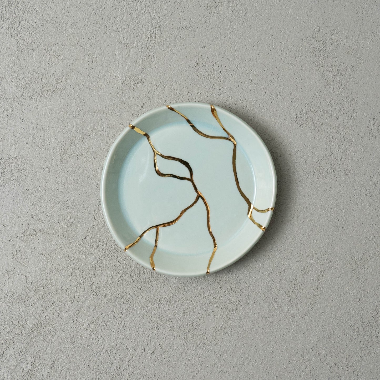 5.75" Blue Celadon Faux Kintsugi Plate