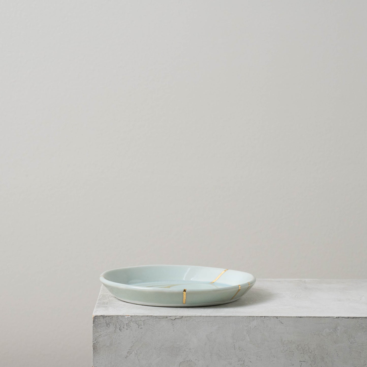 5.75" Blue Celadon Faux Kintsugi Plate
