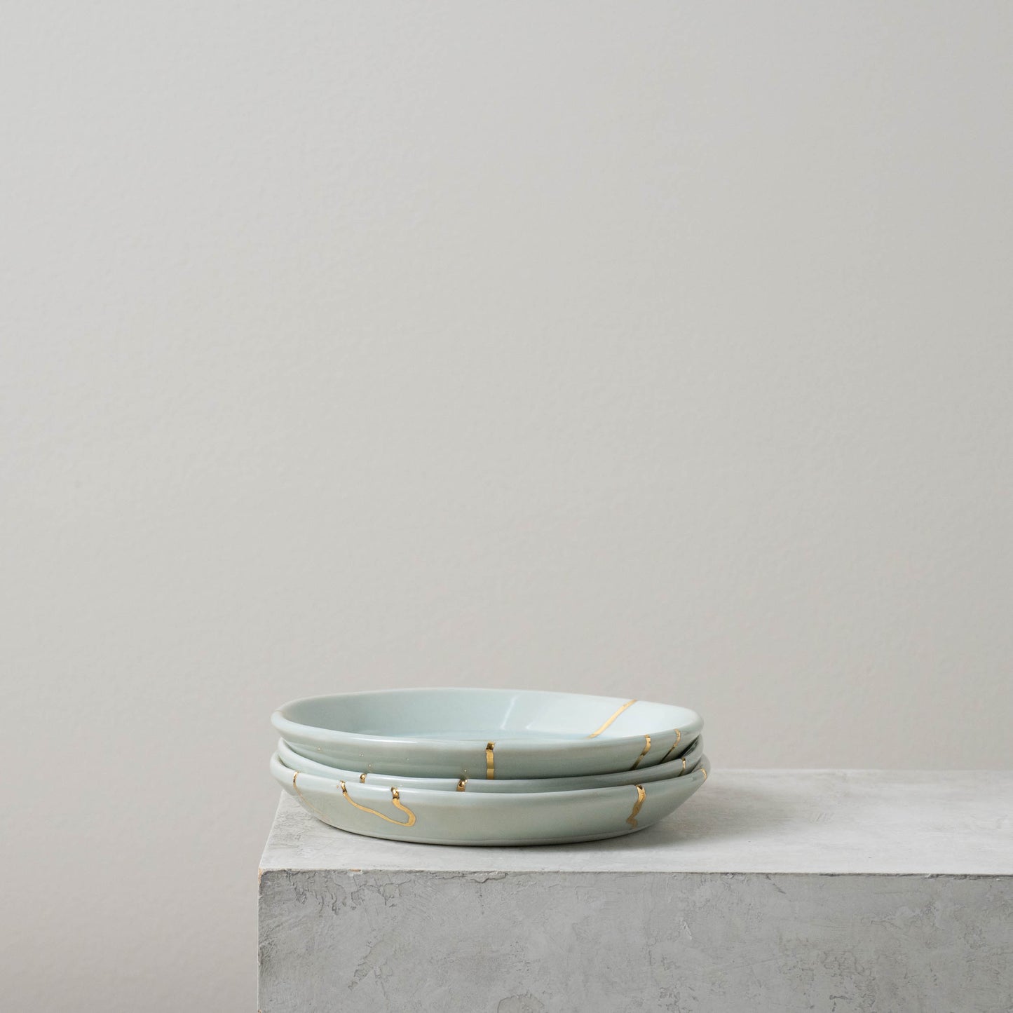 5.75" Blue Celadon Faux Kintsugi Plate