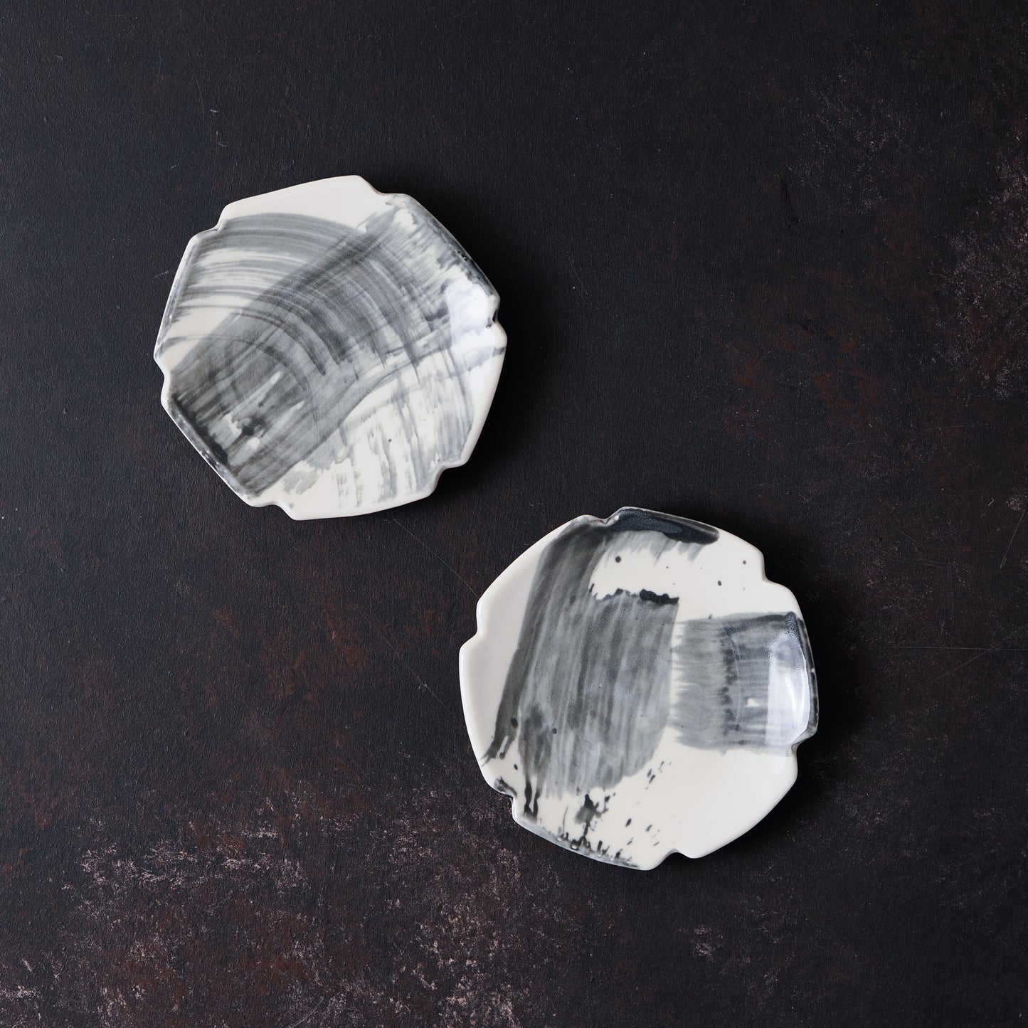 Black Brushstroke Hexagon Plate