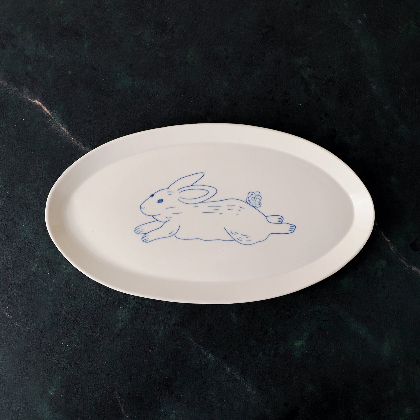Running Rabbit - Narrow Oval