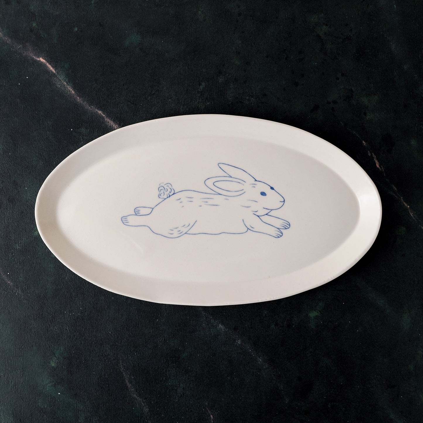 Running Rabbit - Narrow Oval