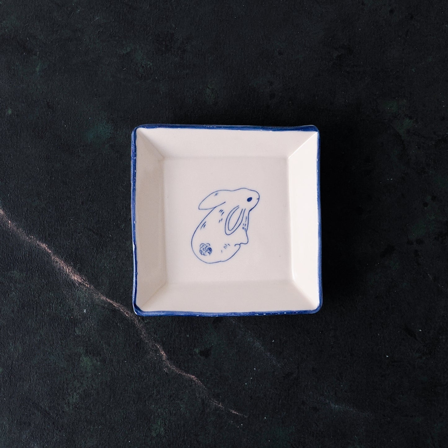Plump Rabbit Square Catchall