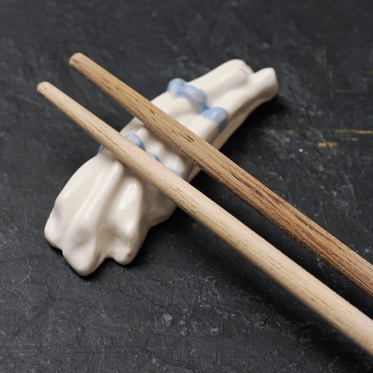 Green Onion Chopstick Rest
