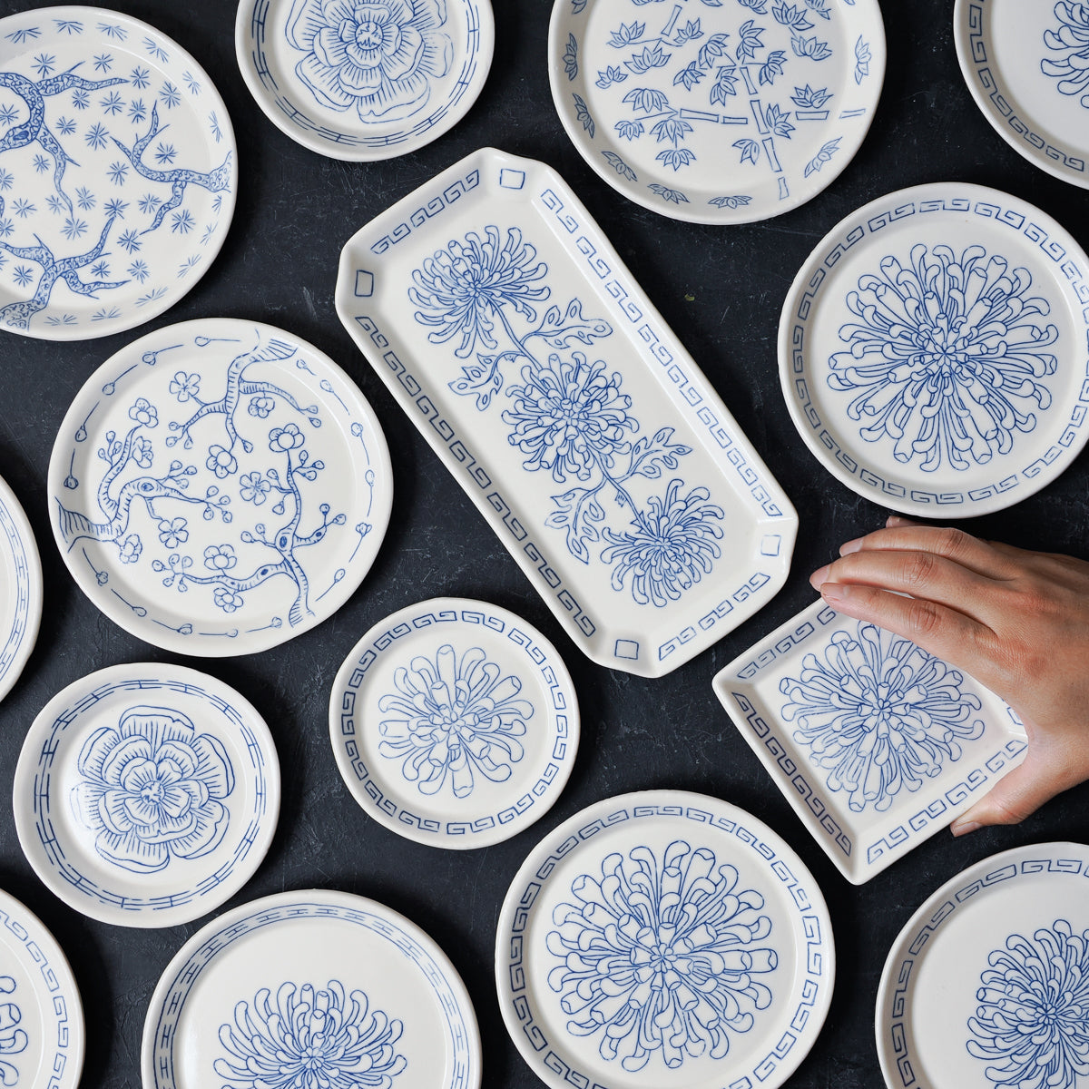 Peony Bloom Round Dish - 4"