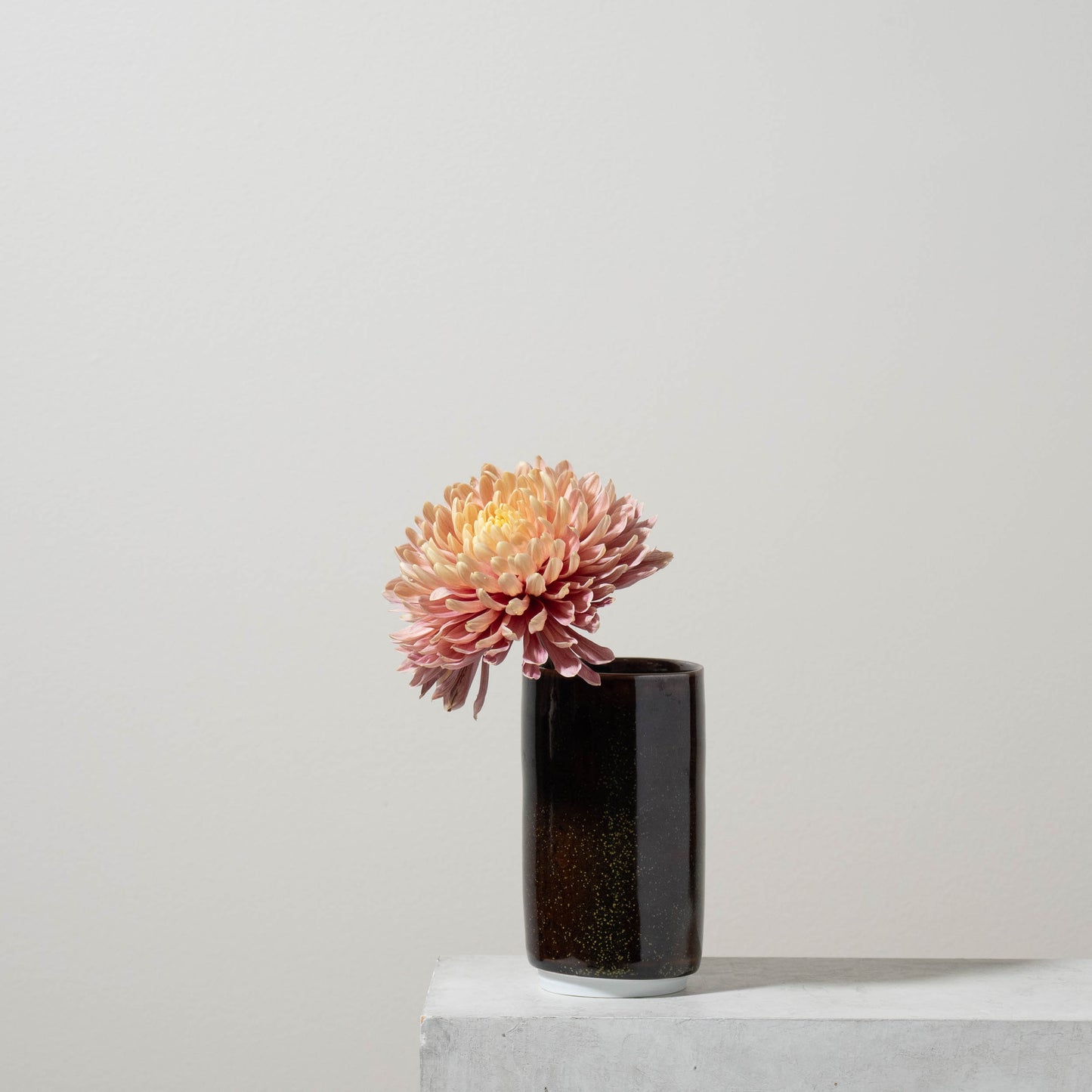 Tea Dust Vase 2