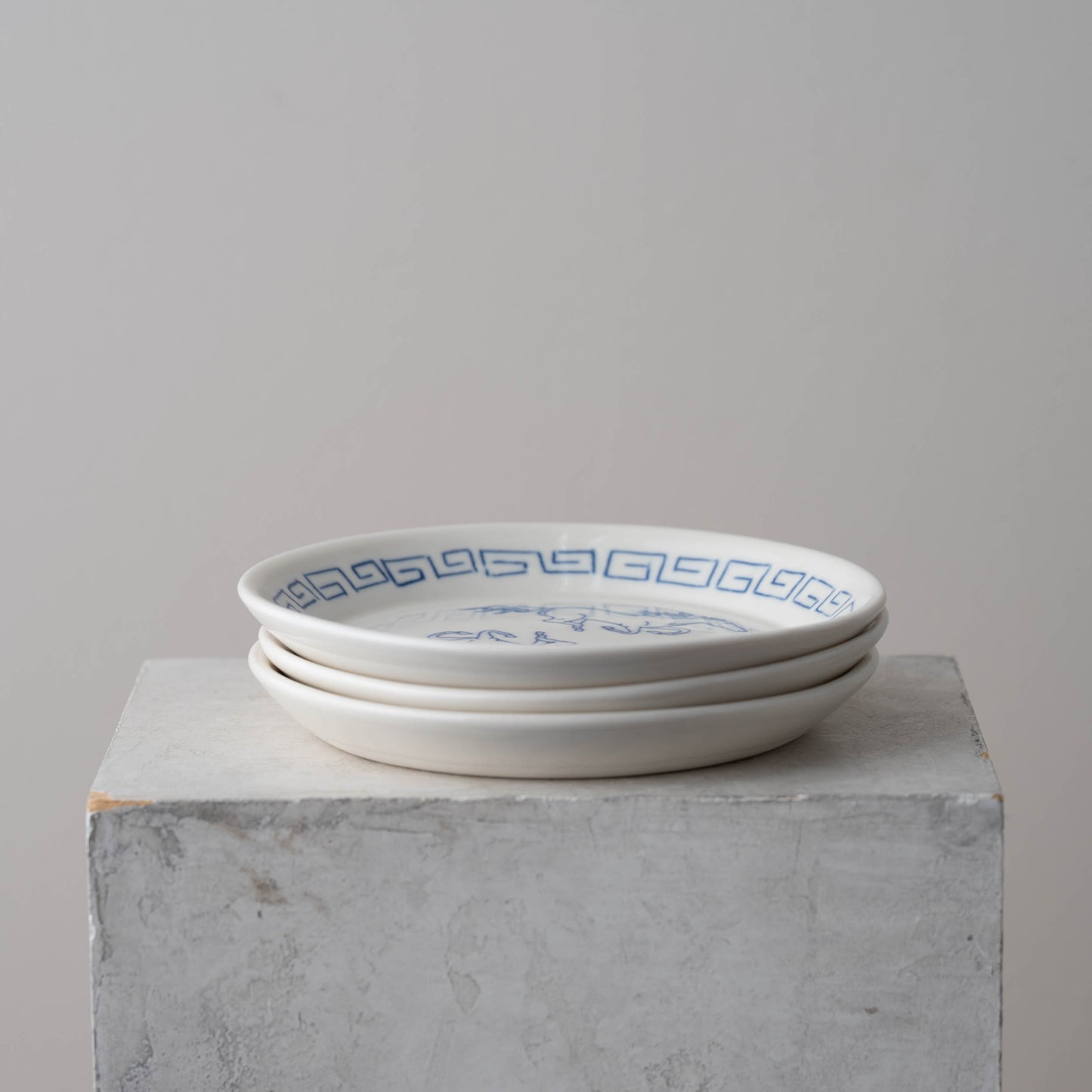 Horse S-Fret Round Catchall